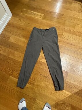 Vuori Men's Jogger Pants